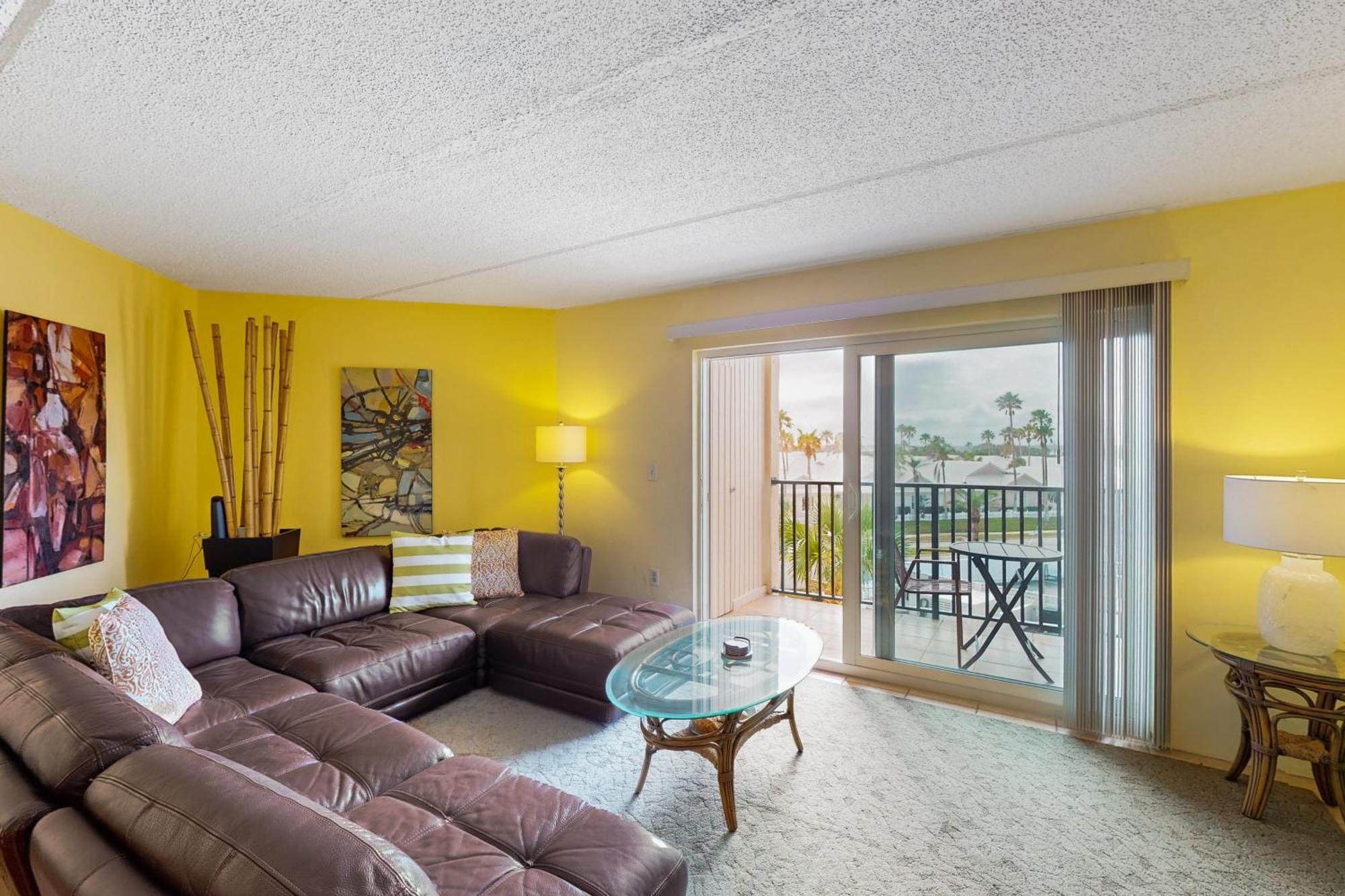 Daytona Beach Shores Condos Oda fotoğraf